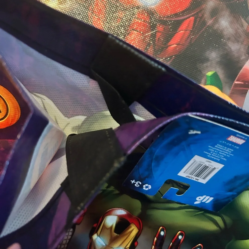 Set of 3 Marvel Avengers Reusable Tote Bags Halloween Trick or Treat NEW - Picture 7 of 7